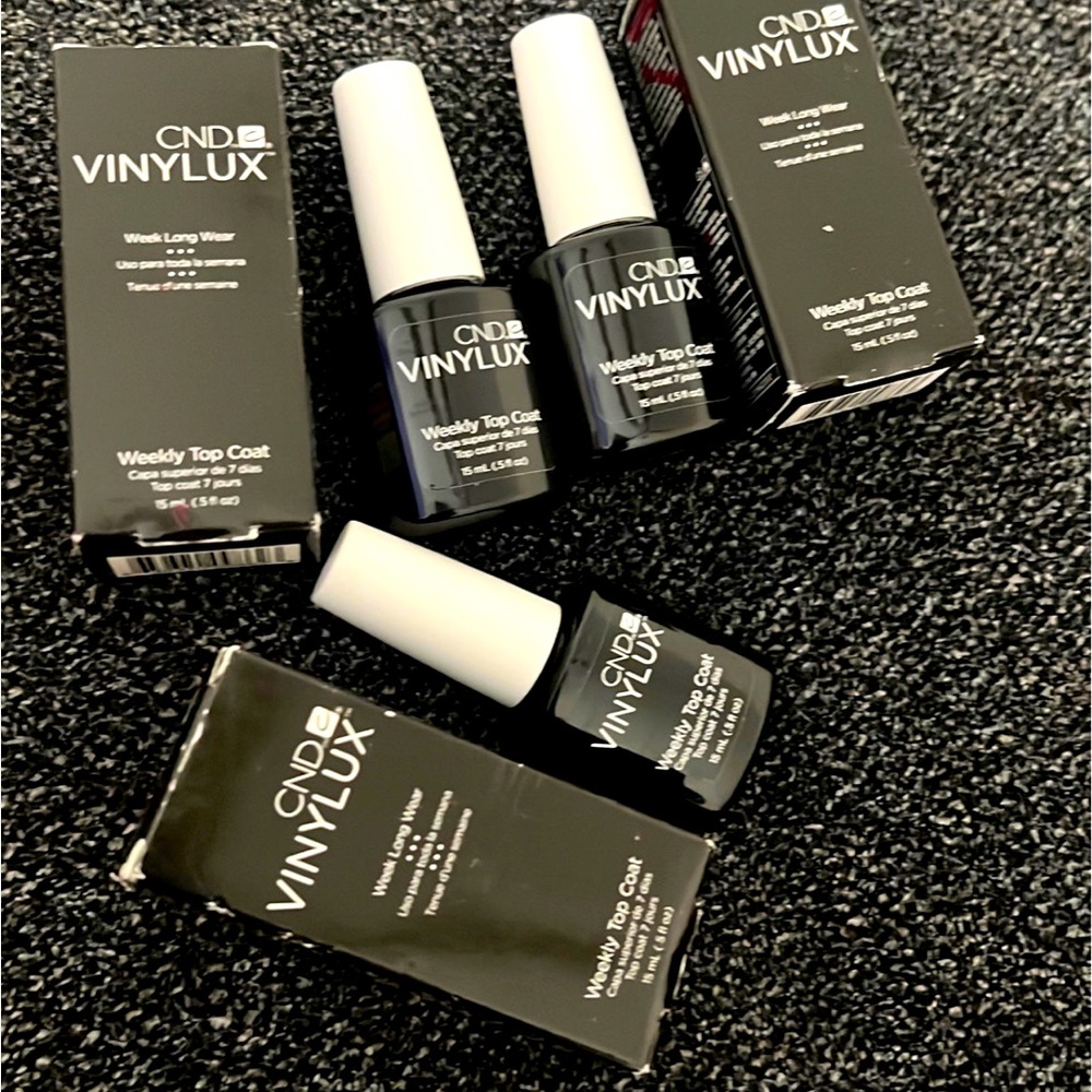 Cnd nail polish top coat